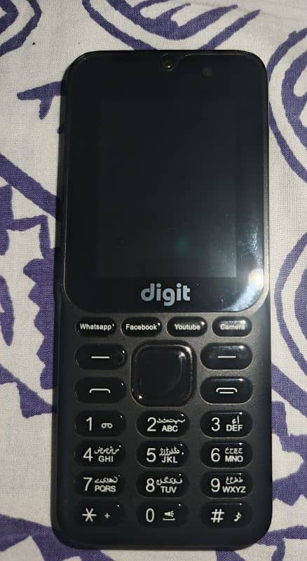 digit 4g  e2 pro touch and type condition 10/10 with box 2