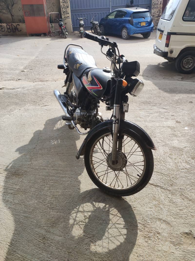 Honda CD 70 2018 7