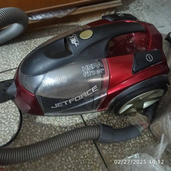 High-Performance Anex Vacuum Cleaner – Excellent Condition! 0