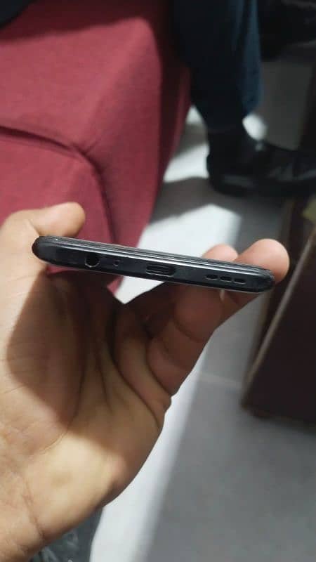 VIVO V20E 4