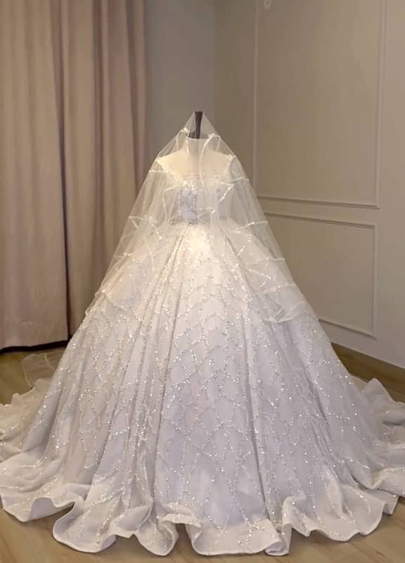 Beautiful White Bridal Wedding Dress 0