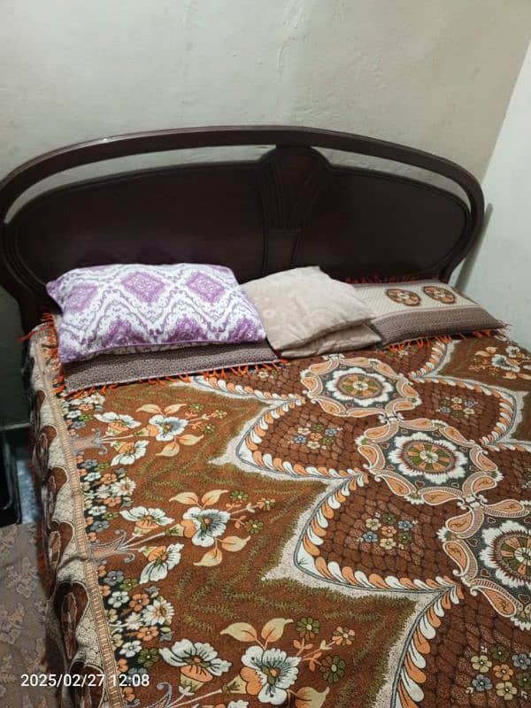 King Size Tali (Sheesham) Bed with Dressing and Side Tables 2