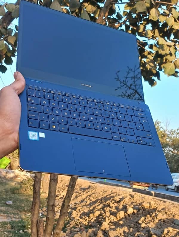 Asus zenbook 9