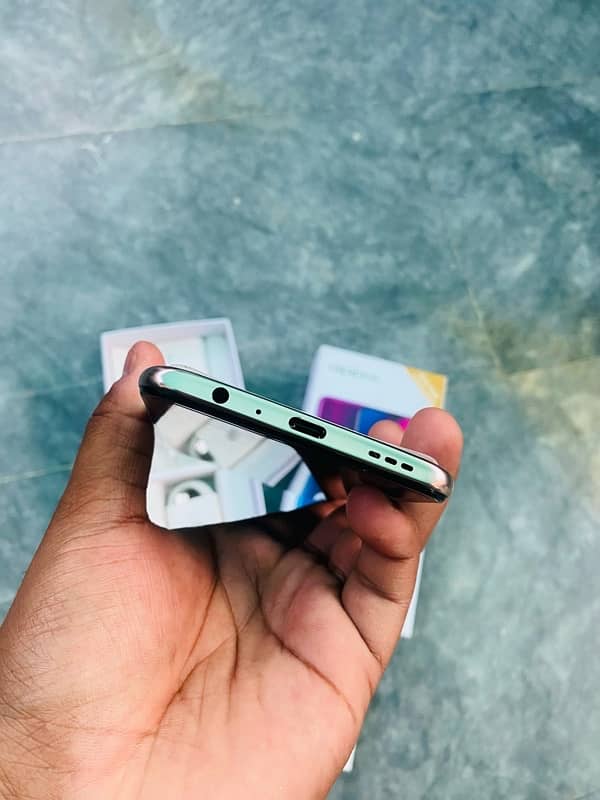 Oppo Reno Z (8gb/512gb)urgent Sale0/3/0/9/1/0/1/8/1/2/3 10