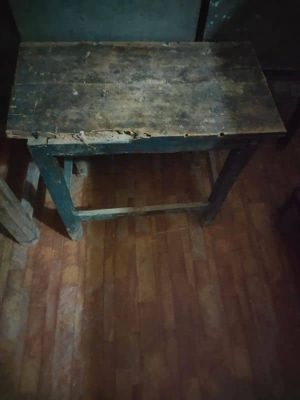 5 table for sale location khushab 3