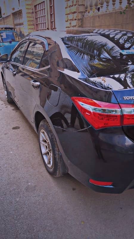 Toyota Corolla XLI 2015 (GLI CONVERTED) 3