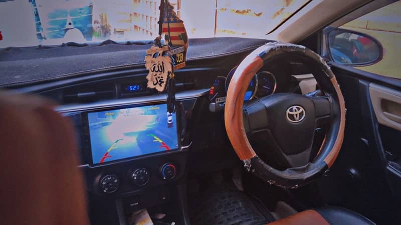 Toyota Corolla XLI 2015 (GLI CONVERTED) 9