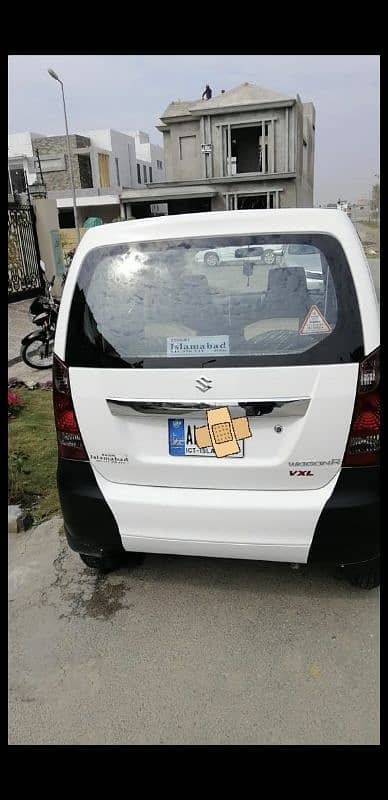 Suzuki Wagon R 2018 1