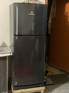 Dawlance Refrigerator For Urgent Sale .