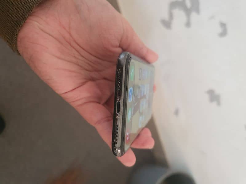 I phone X 64 Gb Non Pta 5