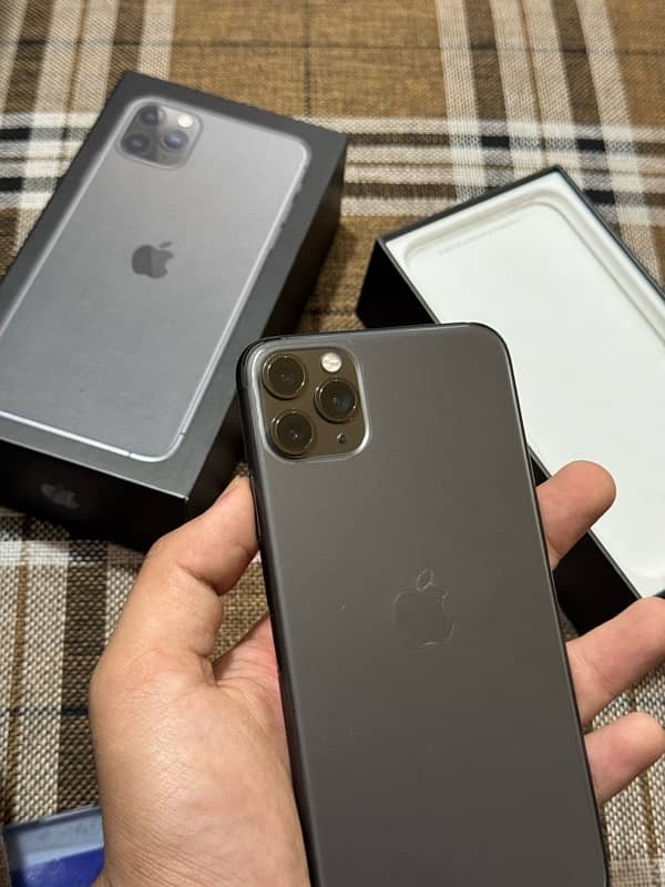 iphone 11 pro max 8