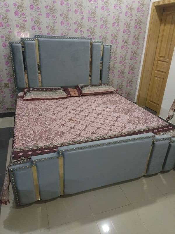 Double bed king size velvet for sale 0