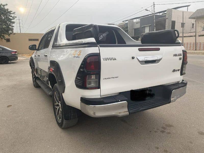 Toyota Hilux 2019 3