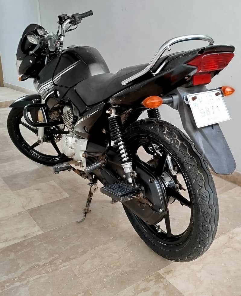 Yamaha YBR 125 2016 1