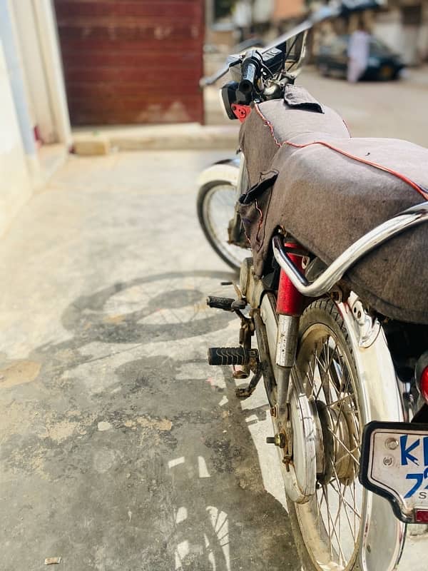 Honda Cd 70 Karachi Number 3