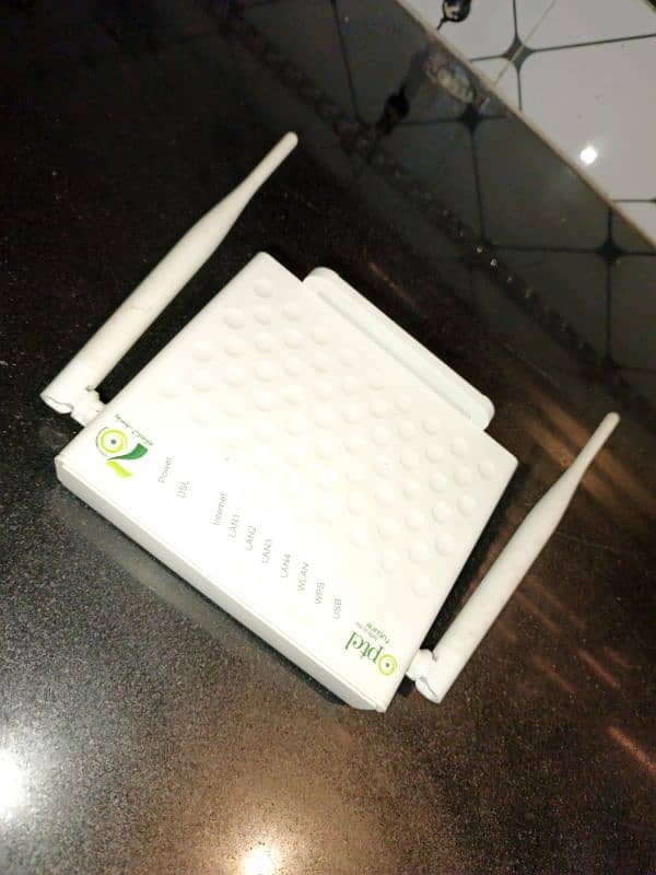 PTCL Router For Sale in New Condition 3