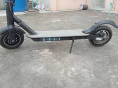 I am selling my scooty