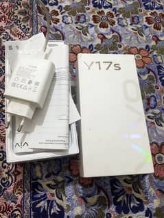 Vivo y17s full box bilkul ok hai