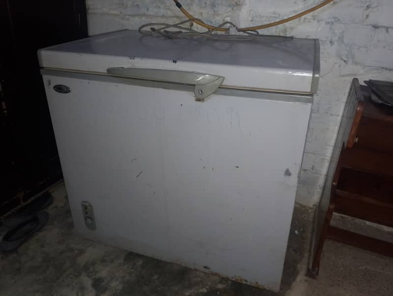 Single door freezer 0