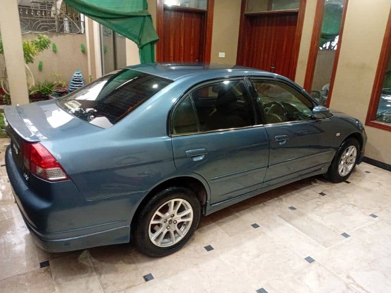 Honda Civic EXi 2005 1