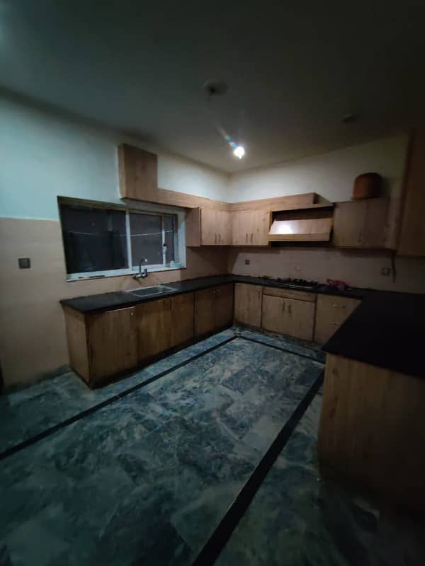 1 Kanal available for rent in F. 15 8