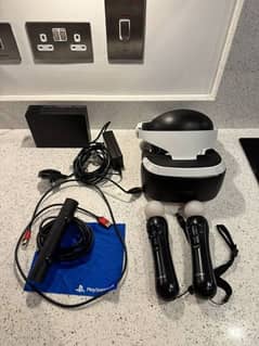 PS VR gen 2 PS4 / PS5 with move controllers and everything PSVR