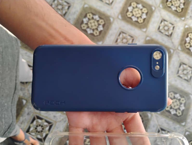 iphone 7 non PTA factory unlocked 2 gb 32gb read description 11