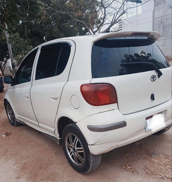 Toyota Vitz 2004 limited edition 4