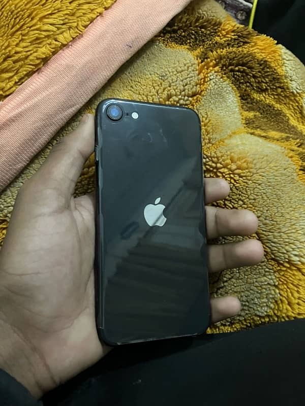 I phone se 2020(2) 0