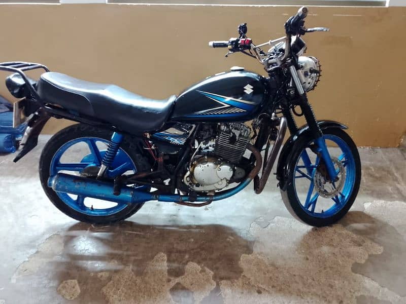 Suzuki gs 150 mofied 4