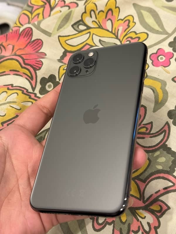 iPhone 11 Pro Max factory unlock 64 Gb grey non pta 7