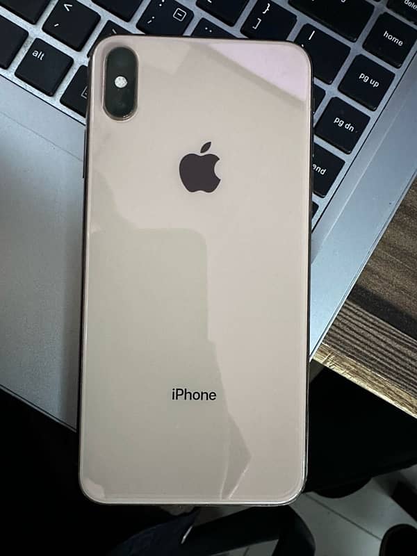 iPhone Xs Max (Non-PTA) 1