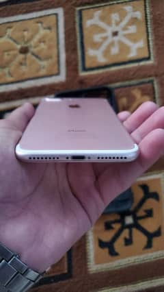 i phone 7 plus 32gb