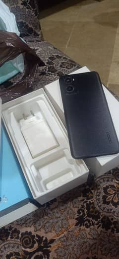 oppo A96 8+128 box+charge