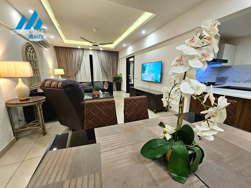 Luxurious 2 bedrooms apartment in Elysium Mall on Daily basis rent 7