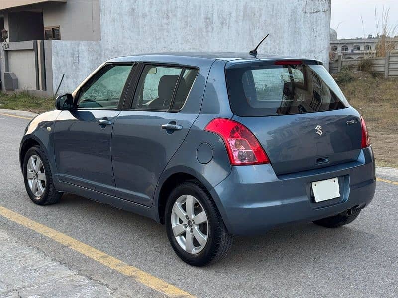 Suzuki Swift 2010 DLX in Outlcass Condition 2