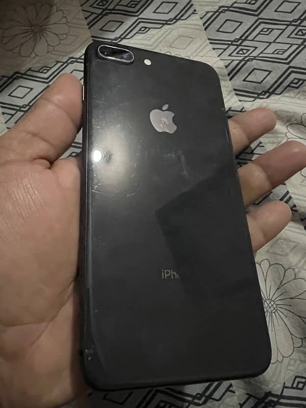 iphone 8 plus 1