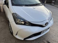 Toyota Vitz 2015