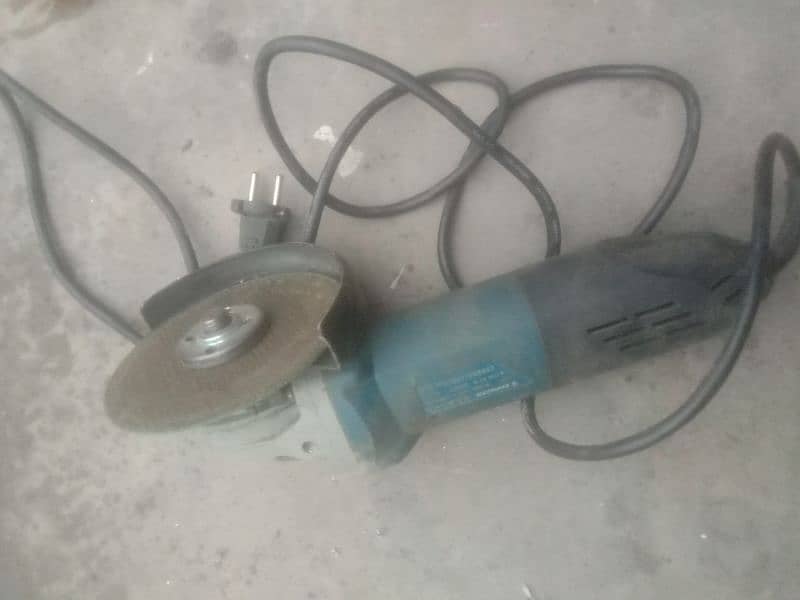 Angle Grinder For Urgent Sale 1