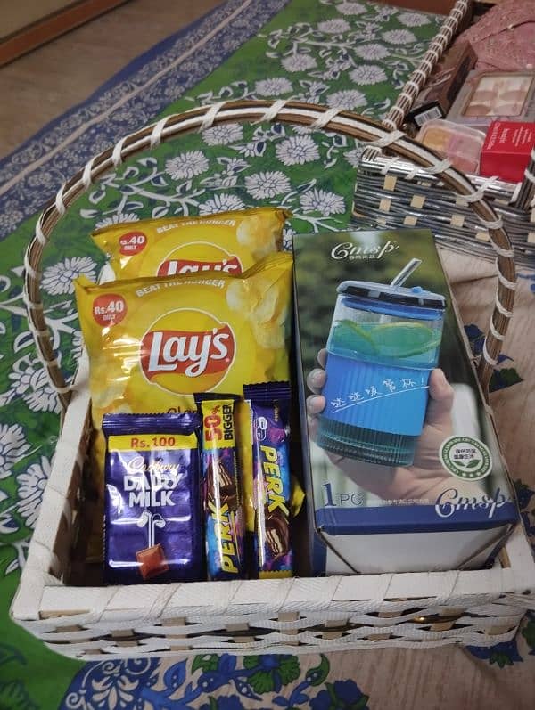 Gift Basket 0