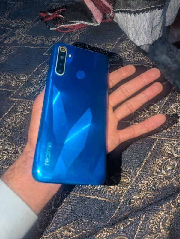 realme 5 4 gb 128gb dual sim pta only mobile 03013654052 call me 0