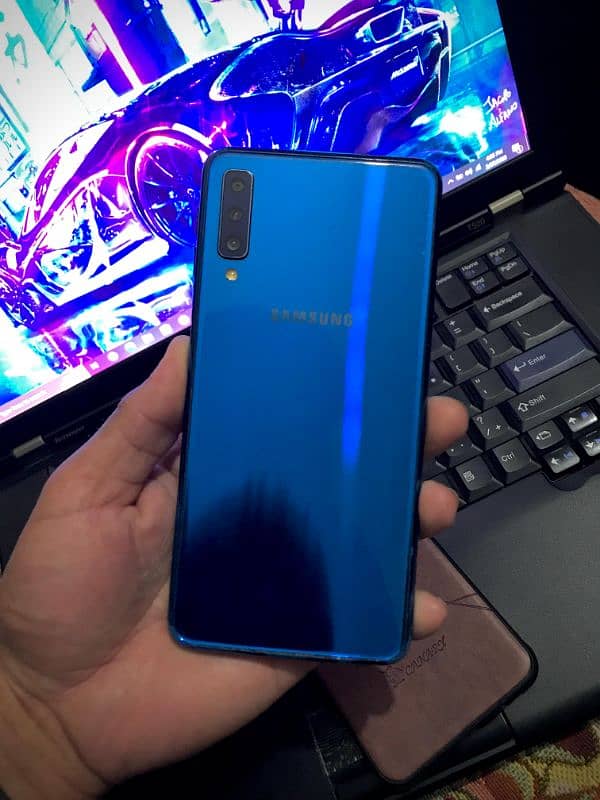 Samsung Galaxy  A7 2018.4/128 2