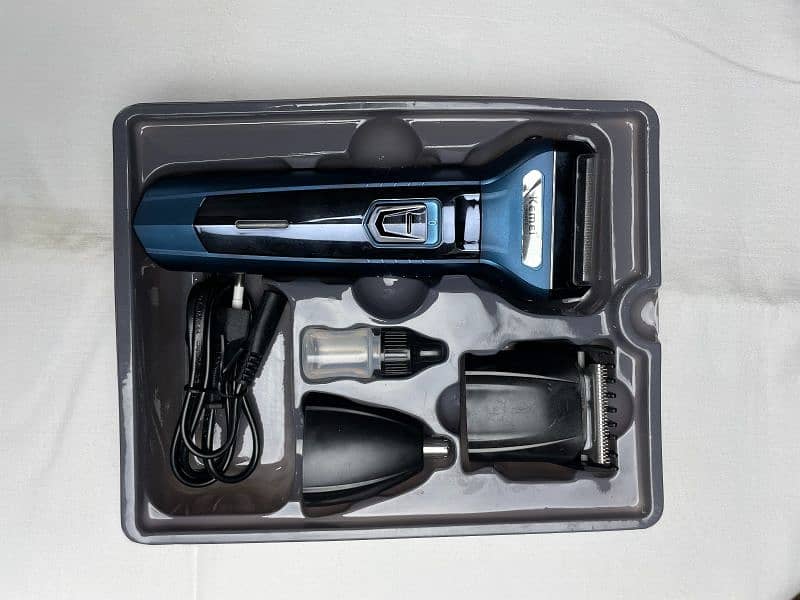 Kemei KM 6330 3 in 1 Trimmer Shaver and Nose Trimmer 1