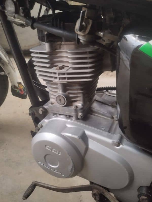 Honda CG 125 2023 Karachi number 3