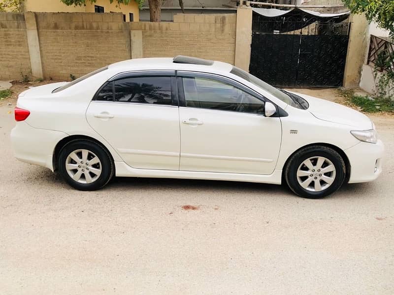 Toyota Corolla Altis SR 1.6 2012 2