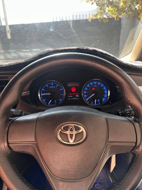 Toyota Corolla Altis 2015 model 7