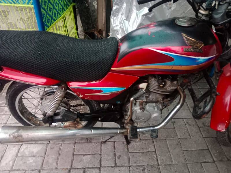 Honda deluxe 125 1