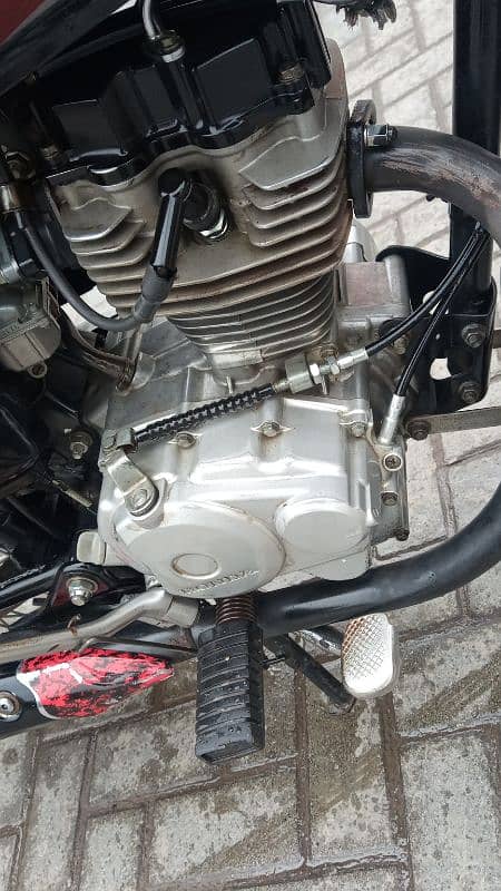 Honda  125 luch condition urgent sale 2