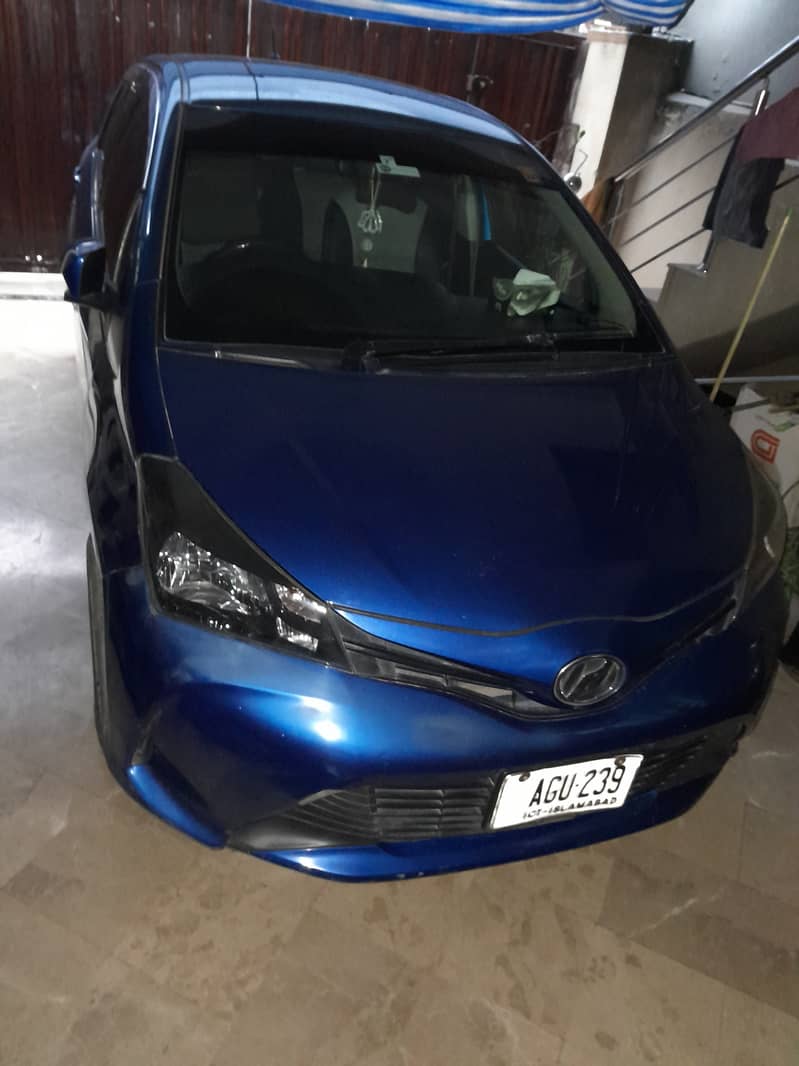 Toyota Vitz 2015 10