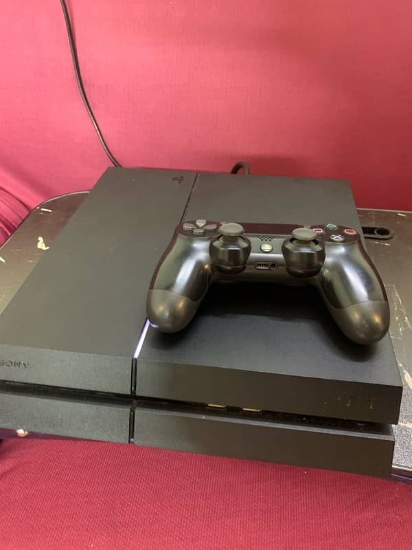 PlayStation 4 console 1Tb (PS4) 0